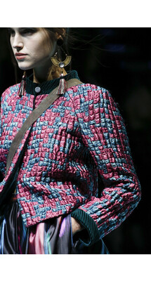 Details  Giorgio Armani Fall 2018 Ready-to-Wear ,  Детали Джорджо Армани осень зима 2018 , Fashion show , неделя моды в Милане , MFW , Mainstyles